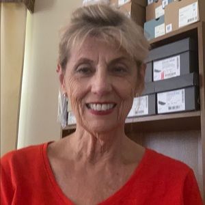 Meet your Posher, Louise
